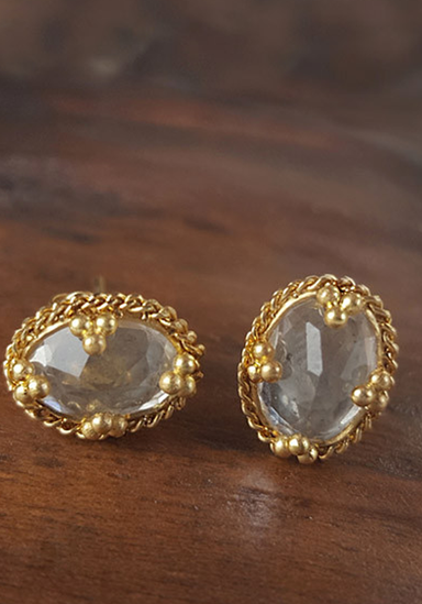 18K Yellow Gold Oval White Topaz Stud Earrings | OsterJewelers.com