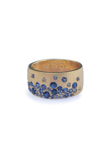 Dilamani 14K Yellow Gold Confetti Sapphire Cigar Band | OsterJewelers.com