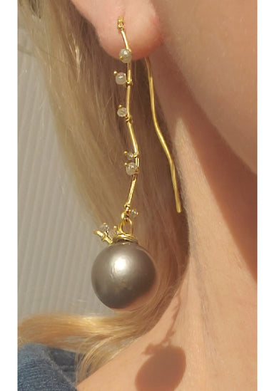 Vibe's Tahitian Pearl Raw Diamond Vine Dangle Earrings