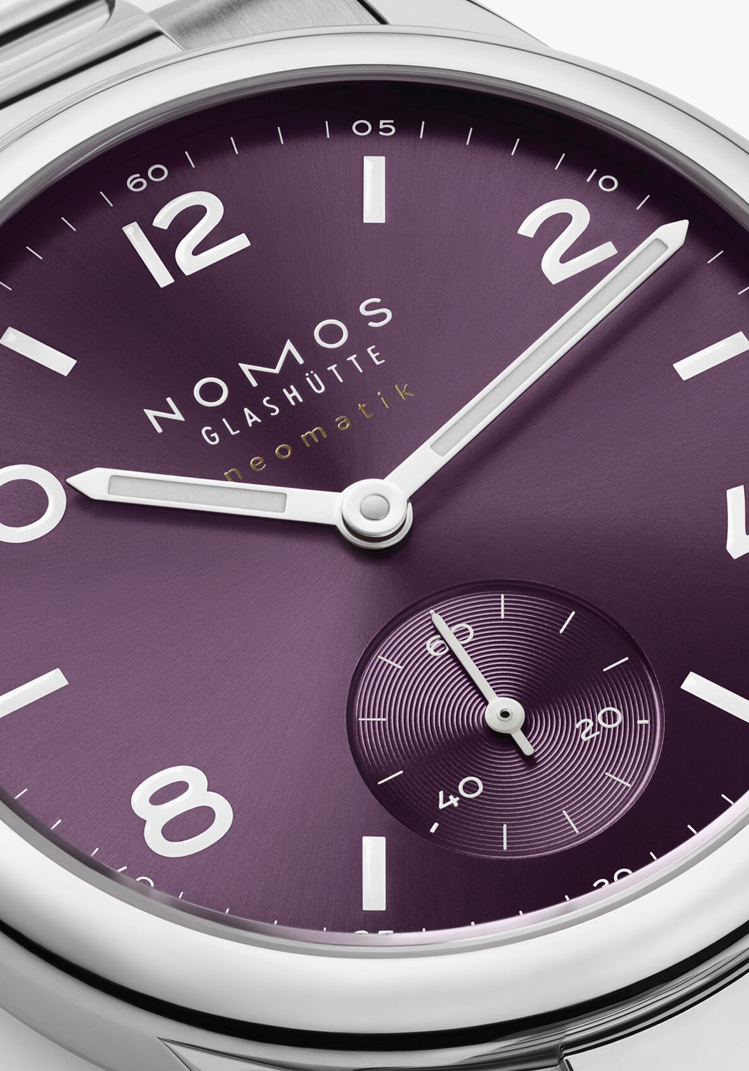 NOMOS Club Sport Neomatik 34 Purple | Ref. 757 | OsterJewelers.com